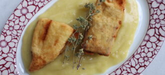 ΤΙ ΠΙΝΟΥΜΕ ΜΕ ΜΠΑΚΑΛΙΑΡΟ ΣΚΟΡΔΑΛΙΑ;